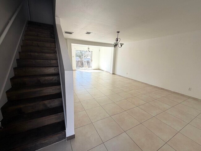 3203 St Isaac Loop in Laredo, TX - Building Photo - Building Photo