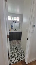 1132 Gleneagles Ter, Unit Guest unit in Costa Mesa, CA - Foto de edificio - Building Photo