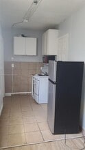 4795 NW 42nd St in Lauderdale Lakes, FL - Building Photo - Building Photo