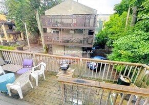 216 Freeman St, Unit 2 in Brookline, MA - Building Photo