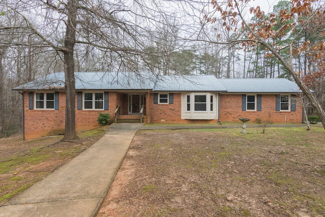property at 1060 Windbrooke Ct