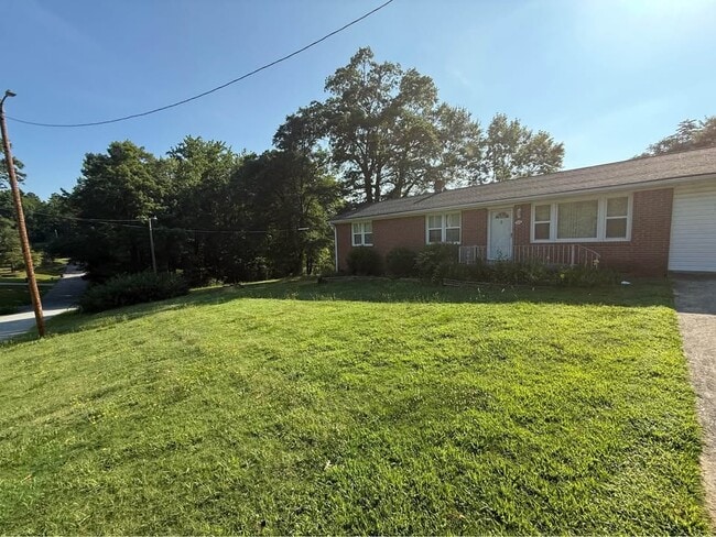 property at 114 Knox St