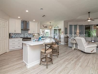 945 Carrick Bend Cir in Naples, FL - Foto de edificio - Building Photo