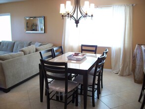 8911 Lake Dr in Cape Canaveral, FL - Building Photo - Building Photo