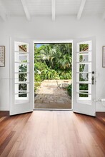 641 NE 57th St in Miami, FL - Building Photo - Building Photo