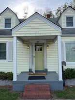 207 N Armistead Ave in Hampton, VA - Building Photo