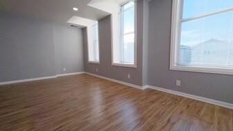 3307 S Wallace St, Unit 2F in Chicago, IL - Building Photo
