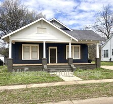 538 Tucker St in Dyersburg, TN - Building Photo