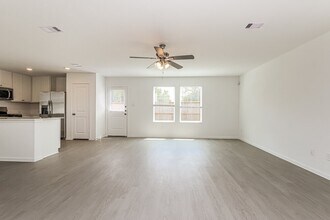 1718 Lofty Cedar Ct in Conroe, TX - Building Photo - Building Photo