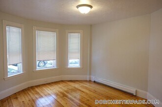 22 Howell St in Boston, MA - Building Photo - Building Photo