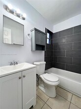 5990 NE 4th Ct in Miami, FL - Building Photo - Building Photo