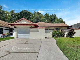 11830 Hickorynut Dr in Tampa, FL - Building Photo