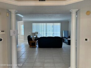 425 Pierce Ave in Cape Canaveral, FL - Building Photo - Building Photo