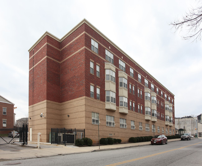 Terrace Garden in Baltimore, MD - Foto de edificio - Building Photo