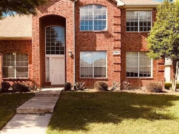 7064 St Augustine Dr in Frisco, TX - Building Photo