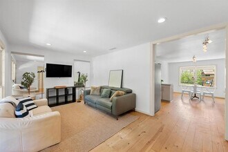 3819 Avenue F in Austin, TX - Building Photo - Building Photo