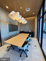 43601 Charitable St in Ashburn, VA - Building Photo