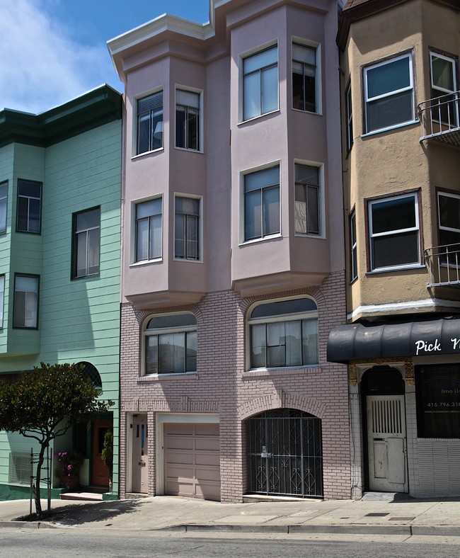 1414 Pacific Ave in San Francisco, CA - Building Photo - Building Photo