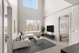 1090 Haysboro Ave, Unit 208 in Nashville, TN - Building Photo