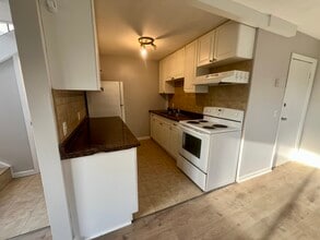 47 Beechwood Crescent in Chatham, ON - Building Photo - Building Photo