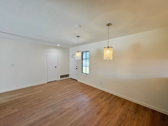 4653 Berwick Dr in San Diego, CA - Building Photo - Building Photo