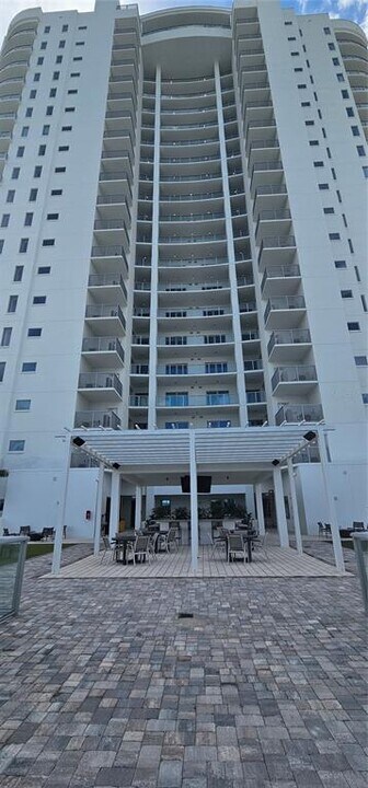 2910 W Barcelona St in Tampa, FL - Building Photo