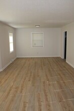 18008 E 27th Terrace S in Independence, MO - Building Photo - Building Photo