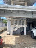 98-118-118 Kihale St in Aiea, HI - Building Photo