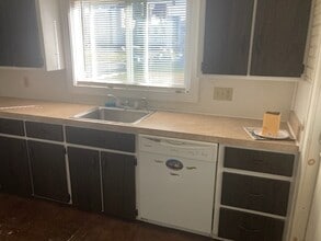 447 Colfax Ave, Unit First in Scranton, PA - Foto de edificio - Building Photo