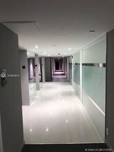 20335 W Country Club Dr-Unit -2610 in Aventura, FL - Building Photo - Building Photo