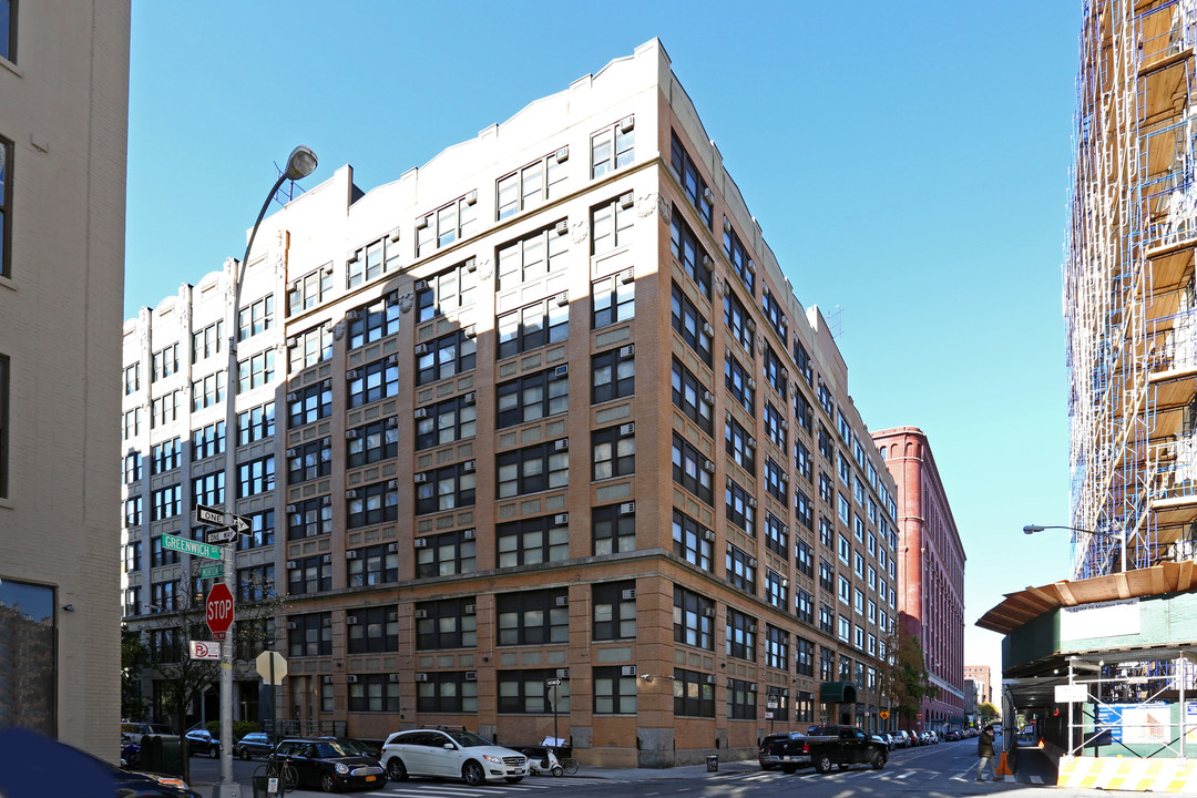 Greenwich Halll - NYU in New York, NY - Building Photo