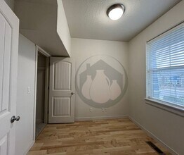 859 Harbour Ln NE in Keizer, OR - Building Photo - Building Photo