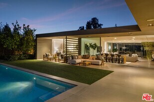 1166 Angelo Dr in Beverly Hills, CA - Building Photo