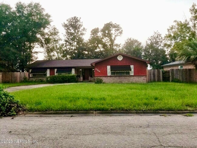 2758 Oakdale Dr W in Orange Park, FL - Building Photo - Building Photo