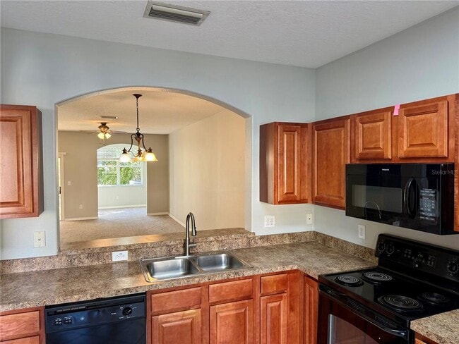 1040 Sleepy Oak Dr in Wesley Chapel, FL - Building Photo - Building Photo