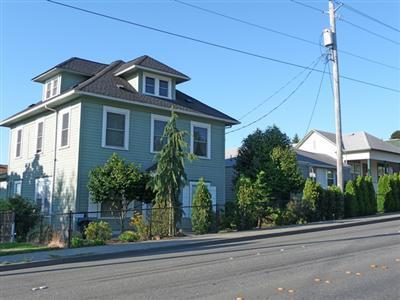 Gateway Apartments in Bremerton, WA - Building Photo