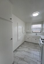 722 E Carson St in Long Beach, CA - Building Photo - Building Photo
