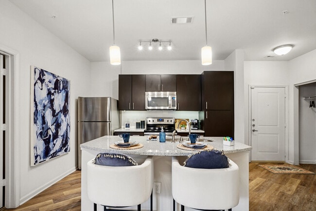 1100 South in Charlotte, NC - Foto de edificio - Building Photo