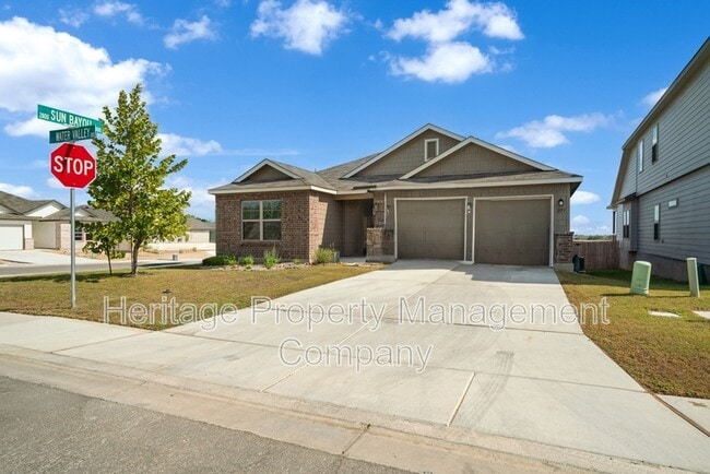 1177 Water Valley in Seguin, TX - Building Photo - Building Photo