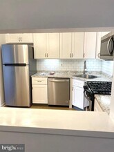 30 Voscek Ct in Trenton, NJ - Building Photo - Building Photo