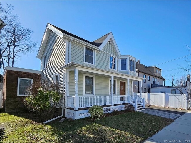 property at 34 Woodland St