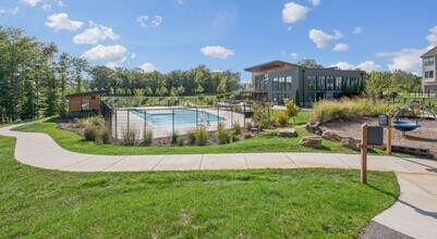 The Foundry at Renn Quarter in Frederick, MD - Foto de edificio - Building Photo