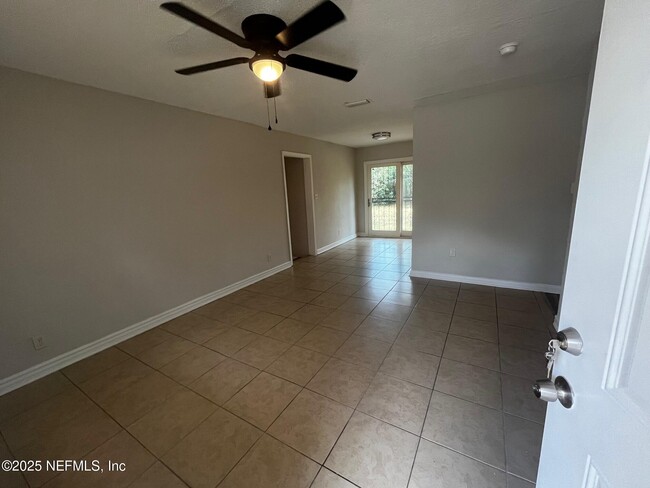 3970 Winton Dr in Jacksonville, FL - Building Photo - Building Photo