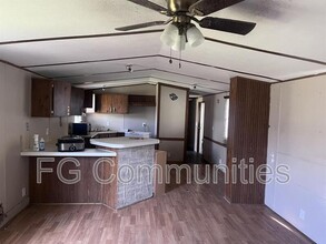 4557 Wallburg Rd in Winston-Salem, NC - Building Photo - Building Photo