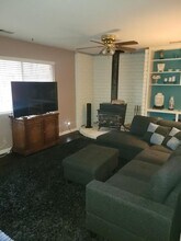 2230 Ceanothus Ave in Chico, CA - Building Photo - Building Photo