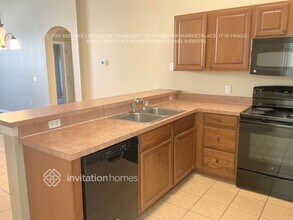 4631 Cumbrian Lakes Dr in Kissimmee, FL - Foto de edificio - Building Photo