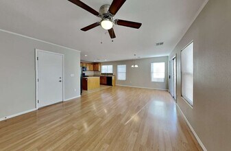 4271 Olympic Point Dr in Las Vegas, NV - Building Photo - Building Photo