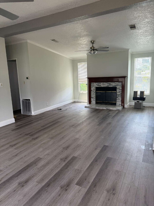 42 S Canoe Creek Rd in Kenansville, FL - Building Photo - Building Photo