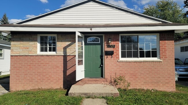 property at 1725 Smith St