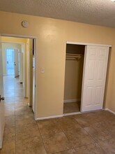 1545 W 19th St in Long Beach, CA - Building Photo - Building Photo